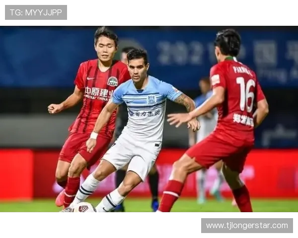 梅州客家强势对阵劲旅巅峰对决再燃绿茵激情争锋荣耀时刻 梅州客家强势对阵劲旅巅峰对决再燃绿茵激情争锋荣耀时刻