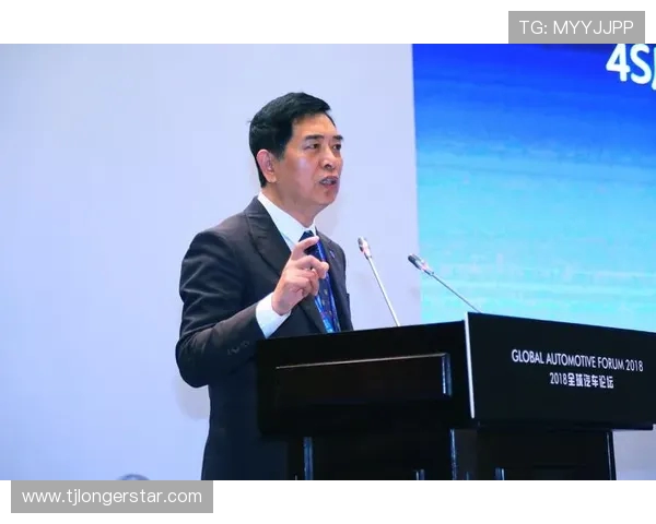 杨敏谈英雄联盟成长之路与未来展望的深度专访