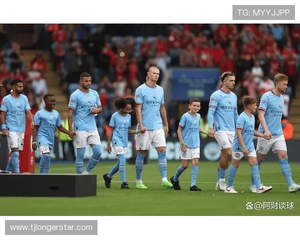 埃弗顿主场迎战曼城双方争夺英超关键三分之战